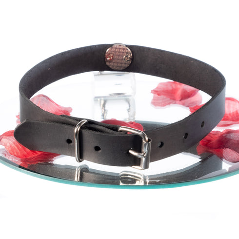SiaLinda: Kurzes Halsband Leder mit großem O-Ring 20mm, Serie Nummer 12 Silver, Geschenkverpackung